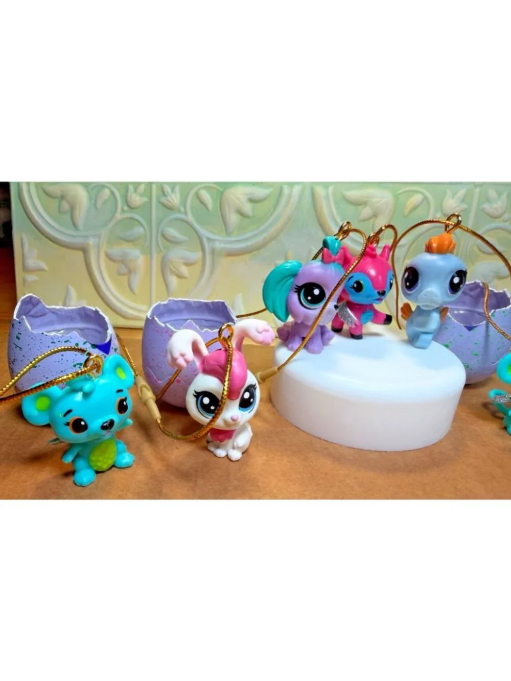 7pc Hatchimals Mini Figures Collectible Set W/ Golden String & Eggshell U69a